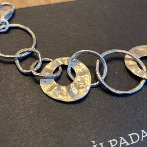 SILPADA hammered circles sterling silver bracelet. Fun and flirty style! - Picture 2 of 9